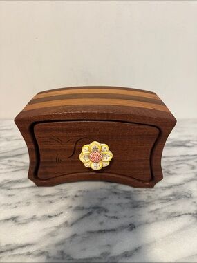 Hand made bandsaw Wooden Jewelry Box with Yellow Flower Knob